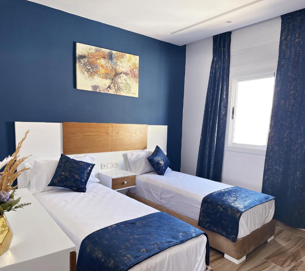 מרטיל Hostal Mh Borj מראה חיצוני תמונה