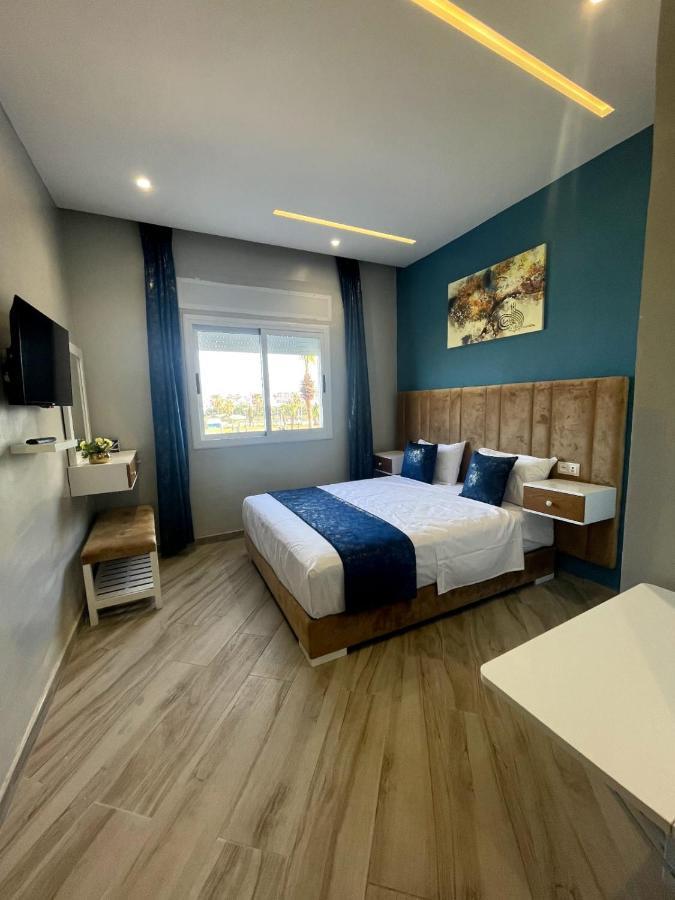 מרטיל Hostal Mh Borj מראה חיצוני תמונה